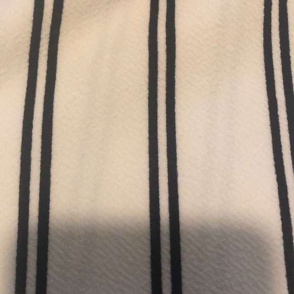 striped off the shoulder top - Picture 4 of 4